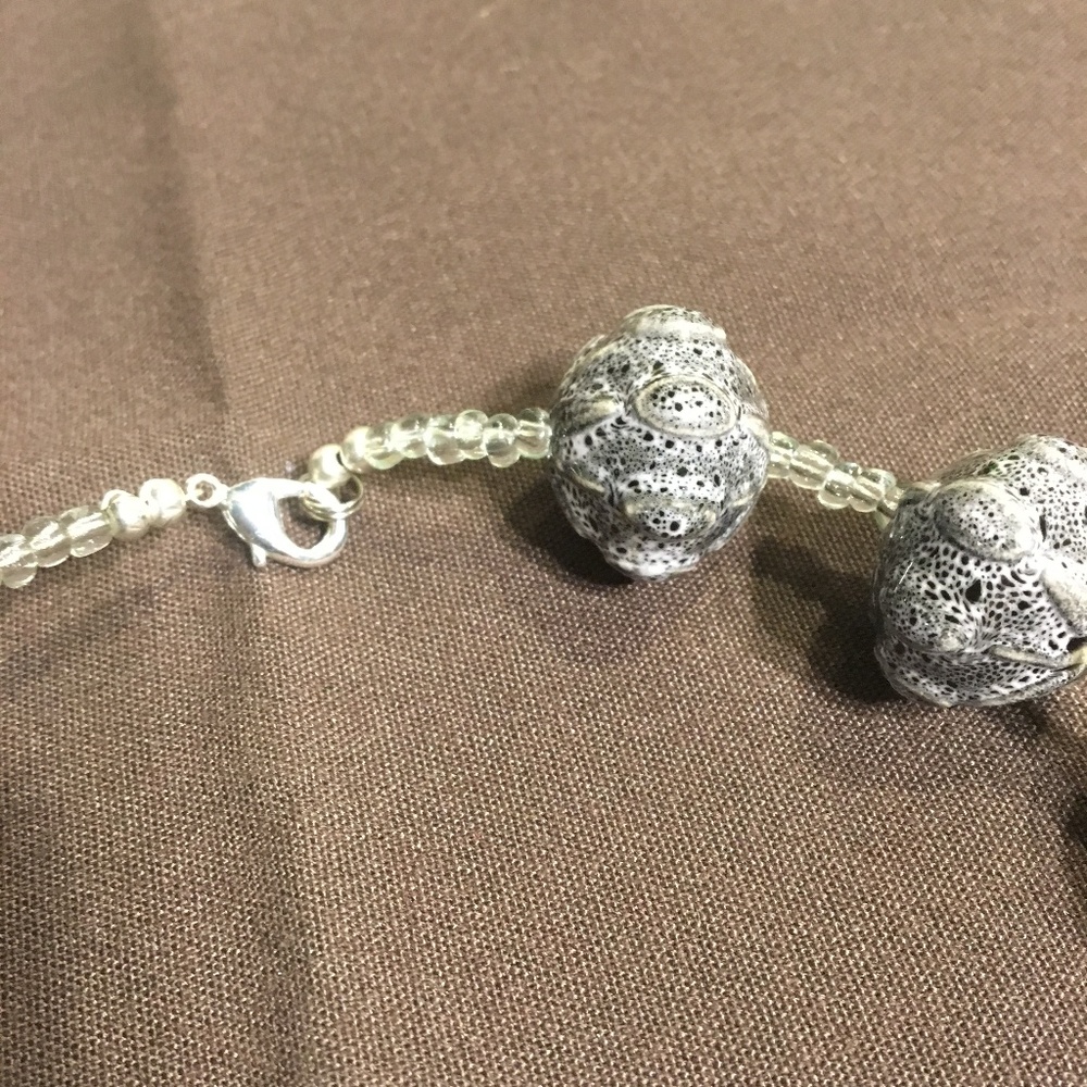 NECKLACE - Picture 3 of 3